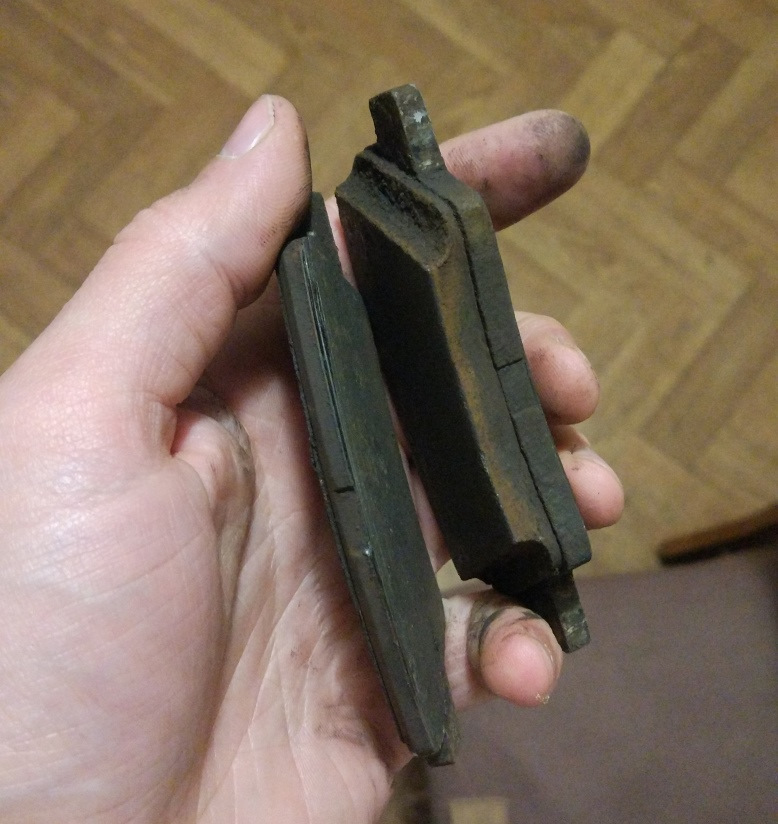 Заміна задніх гальмівних колодок або як я мало не скупився на супорт 1