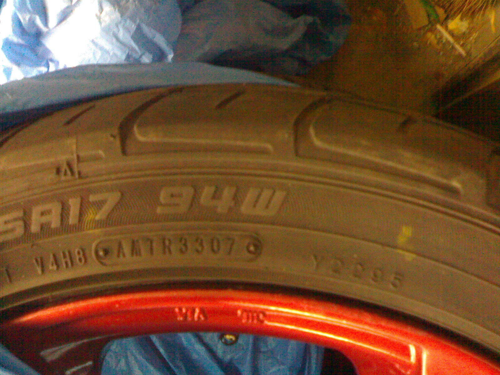 Диски R17 Kosei Seneka, гума Dunlop 2