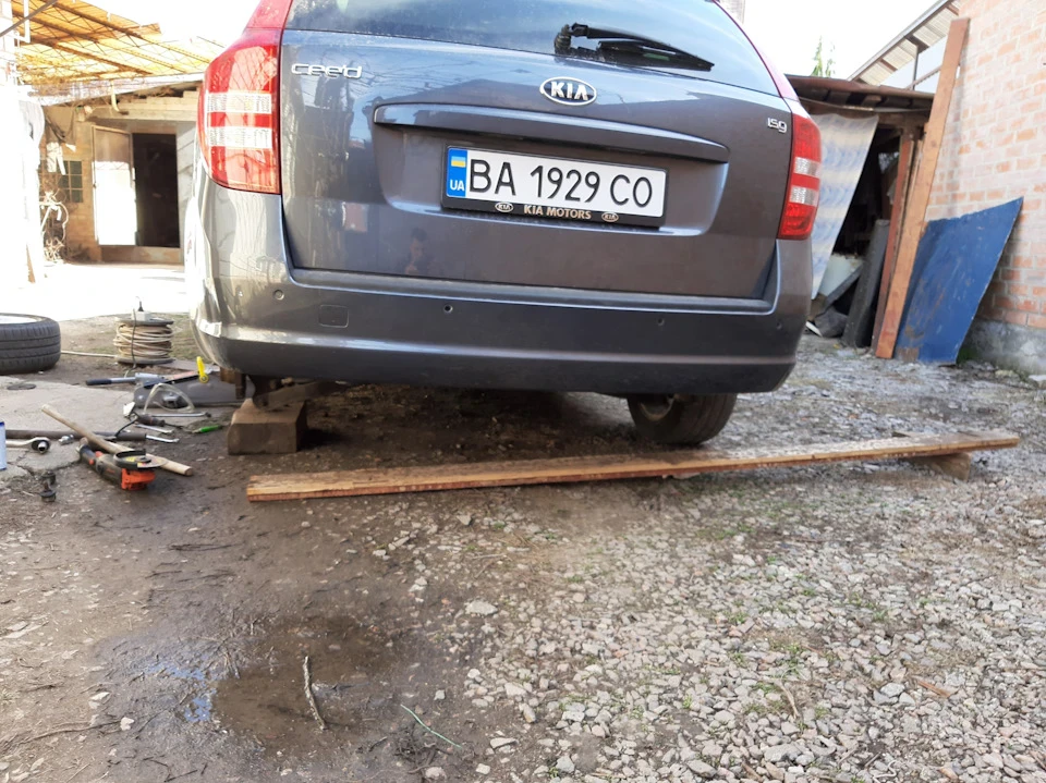 Заміна стійок стабілізатора kia ceed