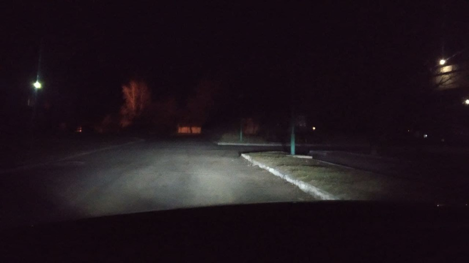 СВІТЛО, СВІТЛО, СВІТЛО))) 4