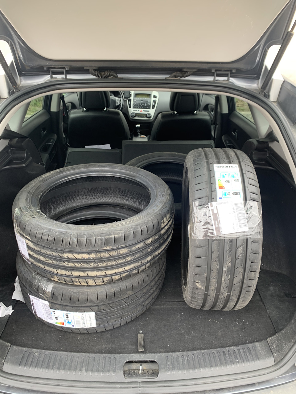 Debica Presto UHP 2 XL 225/44 R17 відгук 1