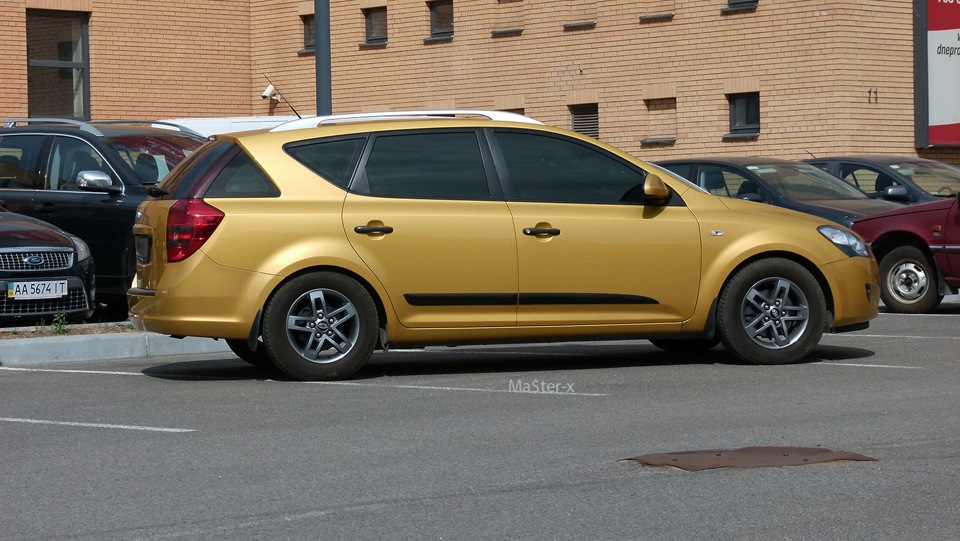 Vredestein Sportrac 3 205/65 R15 + Replika R15 = позашляховик)) 3