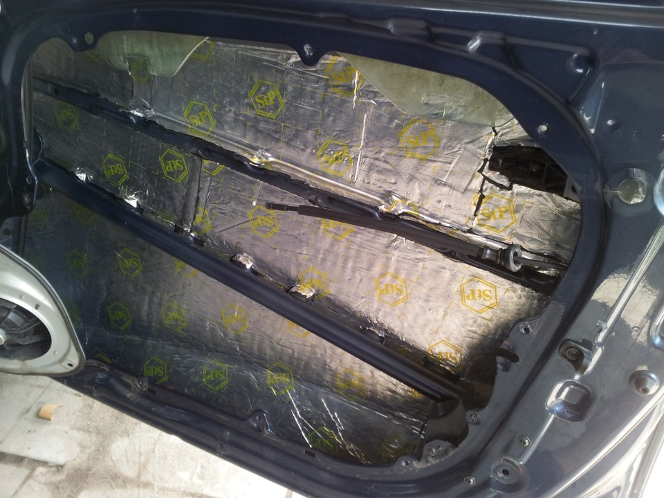 Продовження підготовки автозвуку. ШВІ дверей. 2