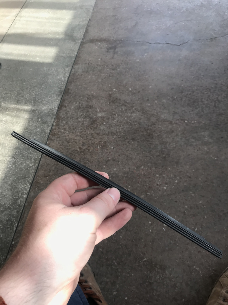 Резинки стеклоочистителей 4