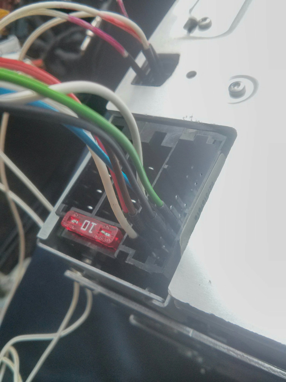 Героїчна епопея про kia ceed і usb вихід для штатної магнітоли 4