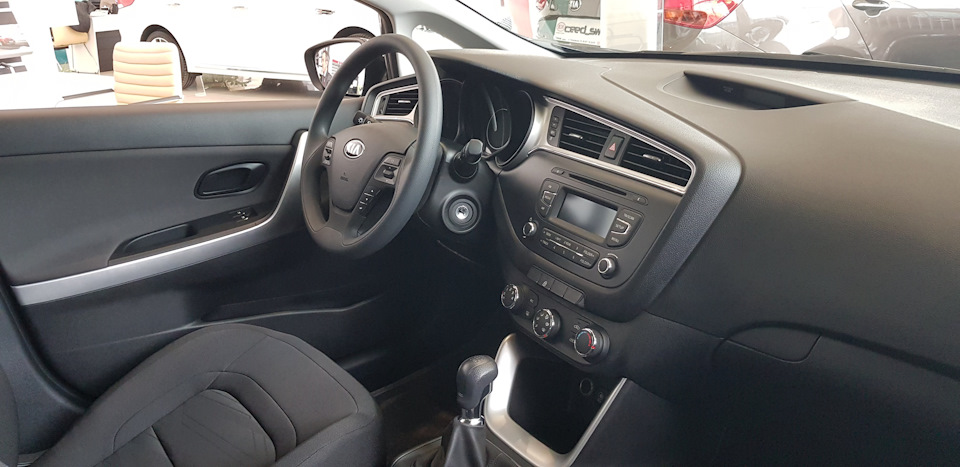 Kia Ceed 2018 Starter Kit 4