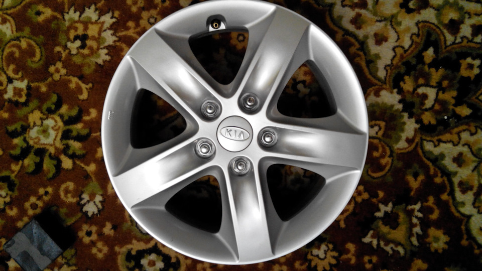 Оригінальні литі диски Kia Ceed ED 2