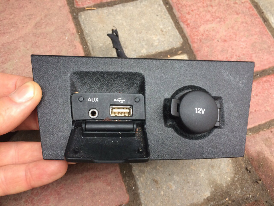 Питання по панельці USB 1