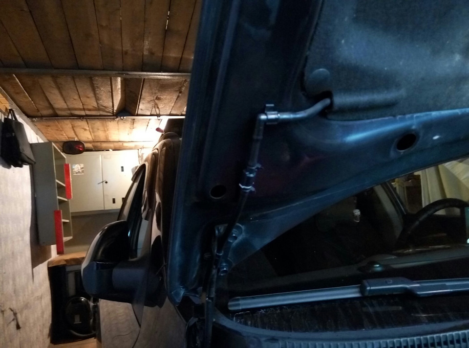 Заміна форсунок омивача. 3