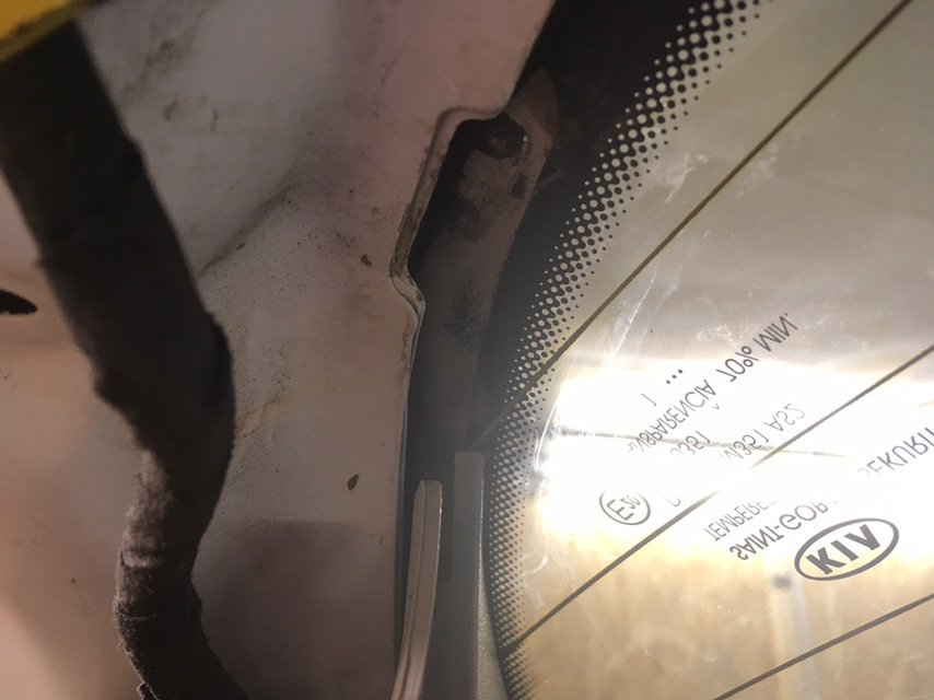 Обігрів заднього скла. Клей Permatex Rear Window Defogger 2