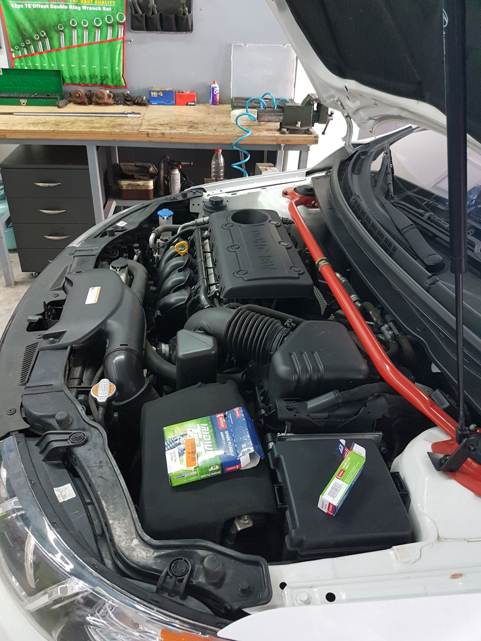 Заміна свічок на Iridium TT Denso IKH016TT 3