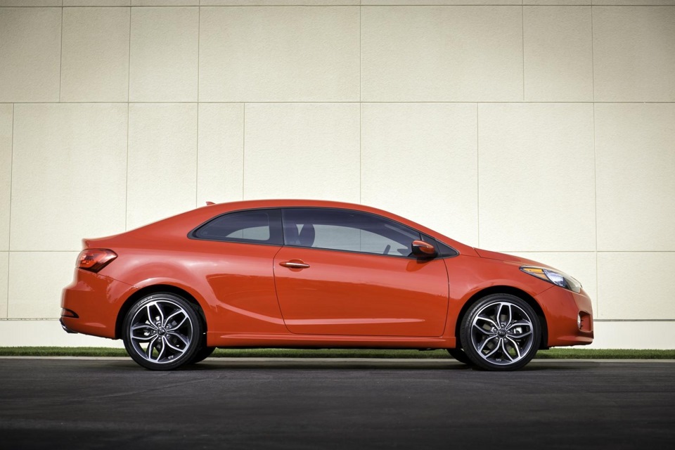 Kia Koup 2014 3