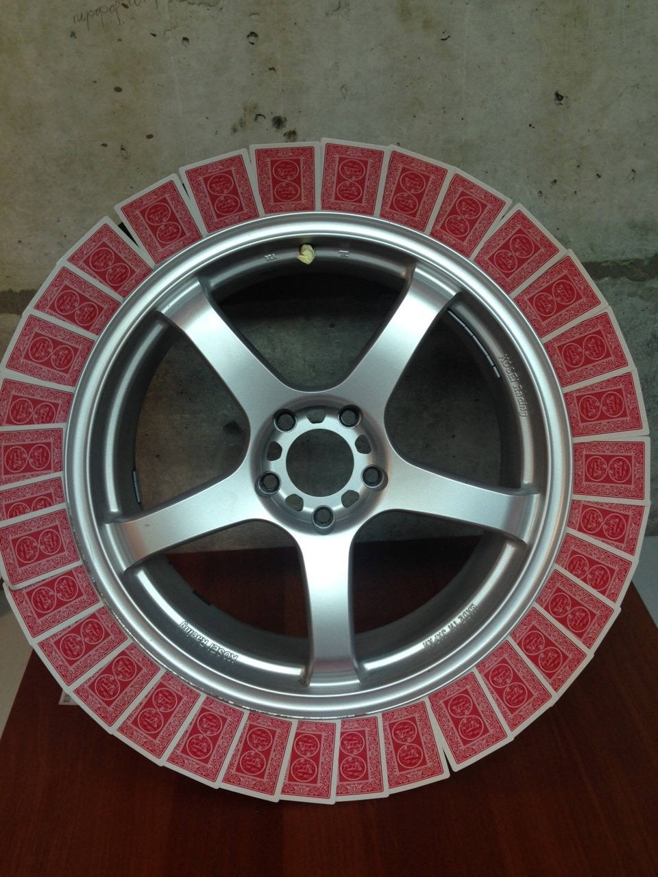 Plasti Dip Red, фарбування дисків, заниження H&R -35, розтонування 1