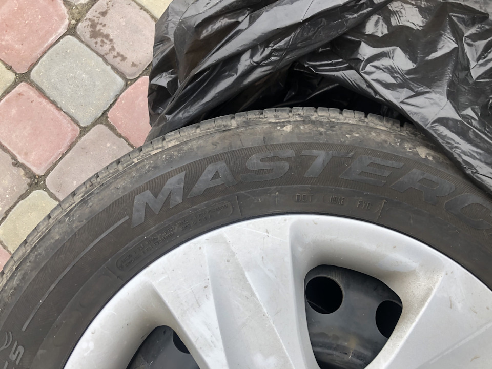 Продам колеса r15 195 65 4