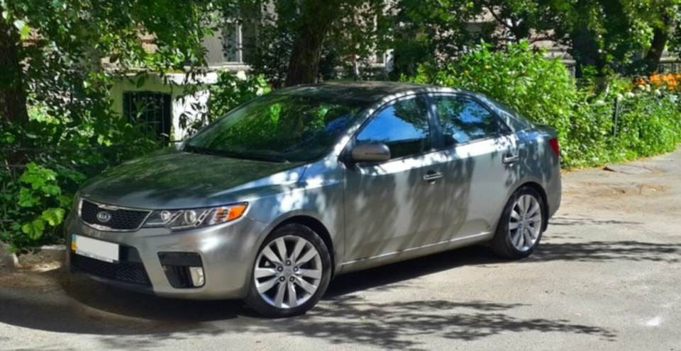 Придбати Sorento 2014 1
