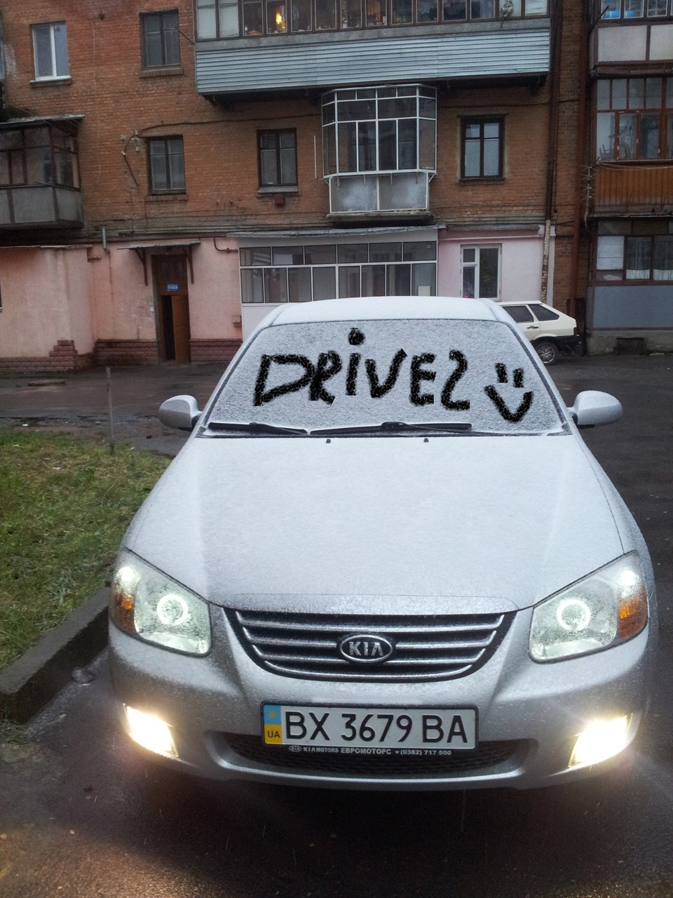 Довгоочікуваний сніжок! 1