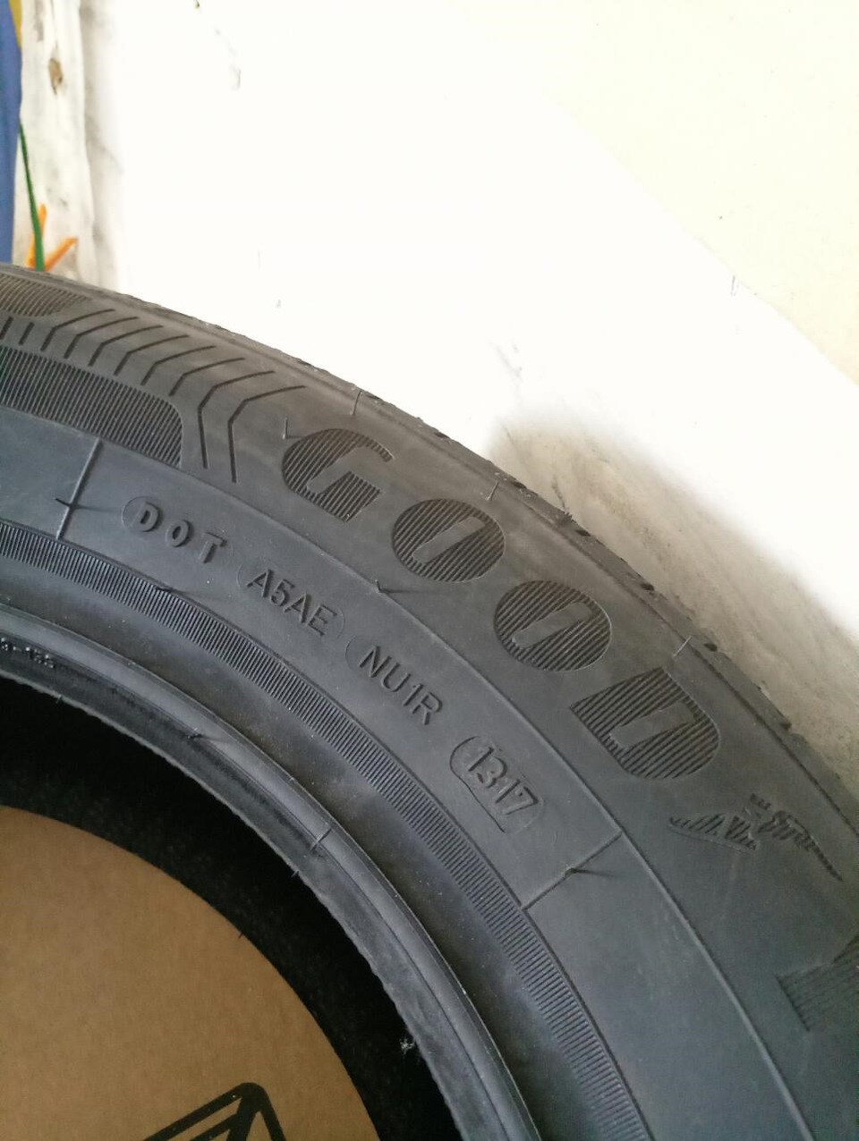 Good Year Efficient Grip Performance 195/65 R 15 3