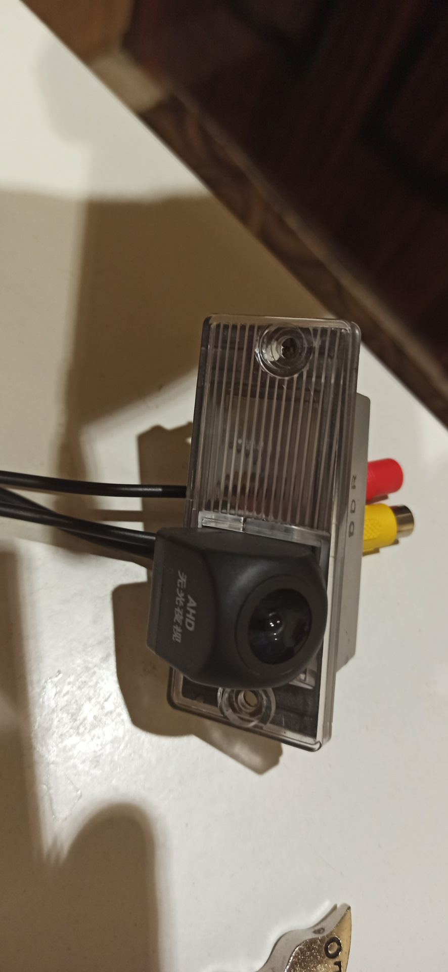 Встановлення камери заднього виду 1