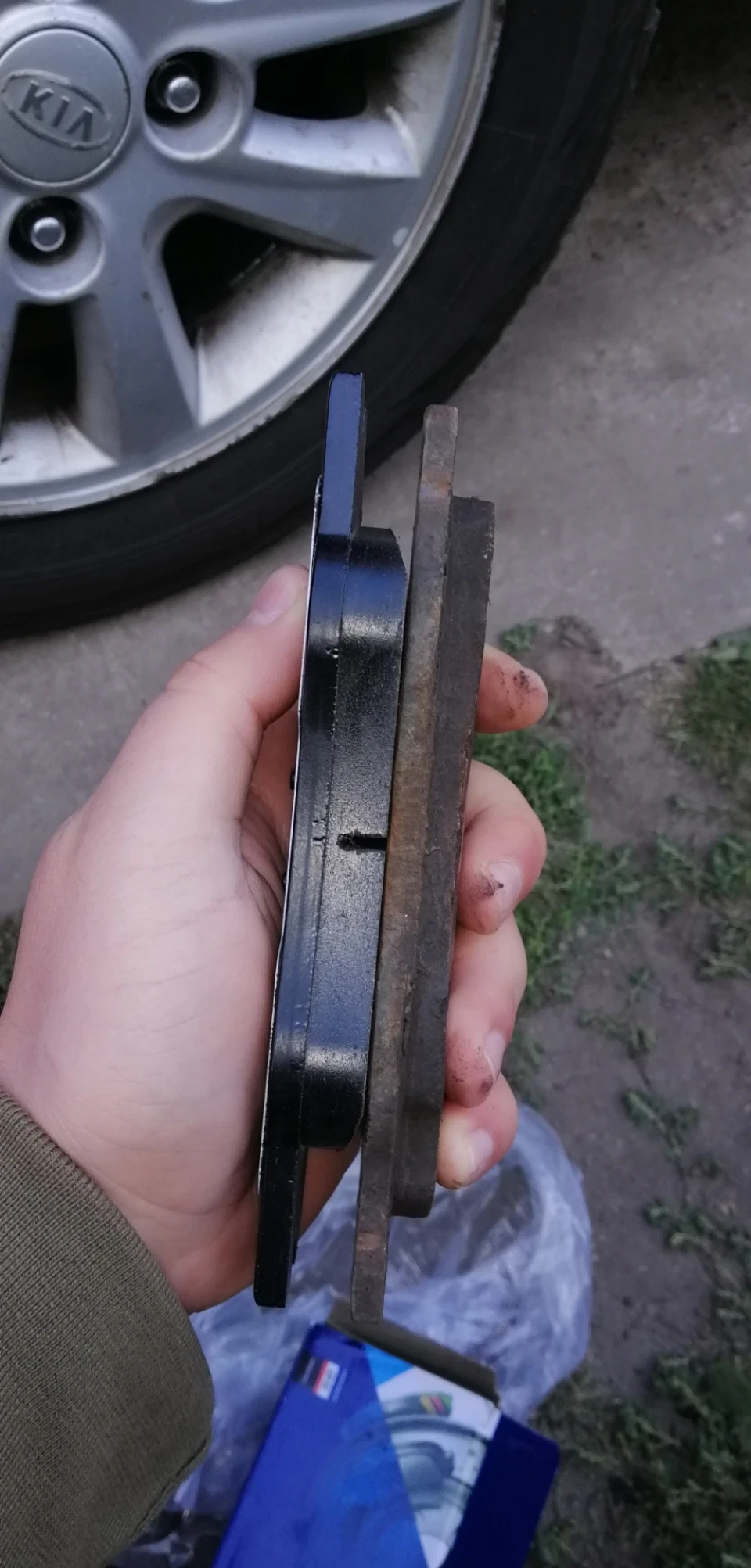 Слабонервним не дивитися) передні диски та колодки