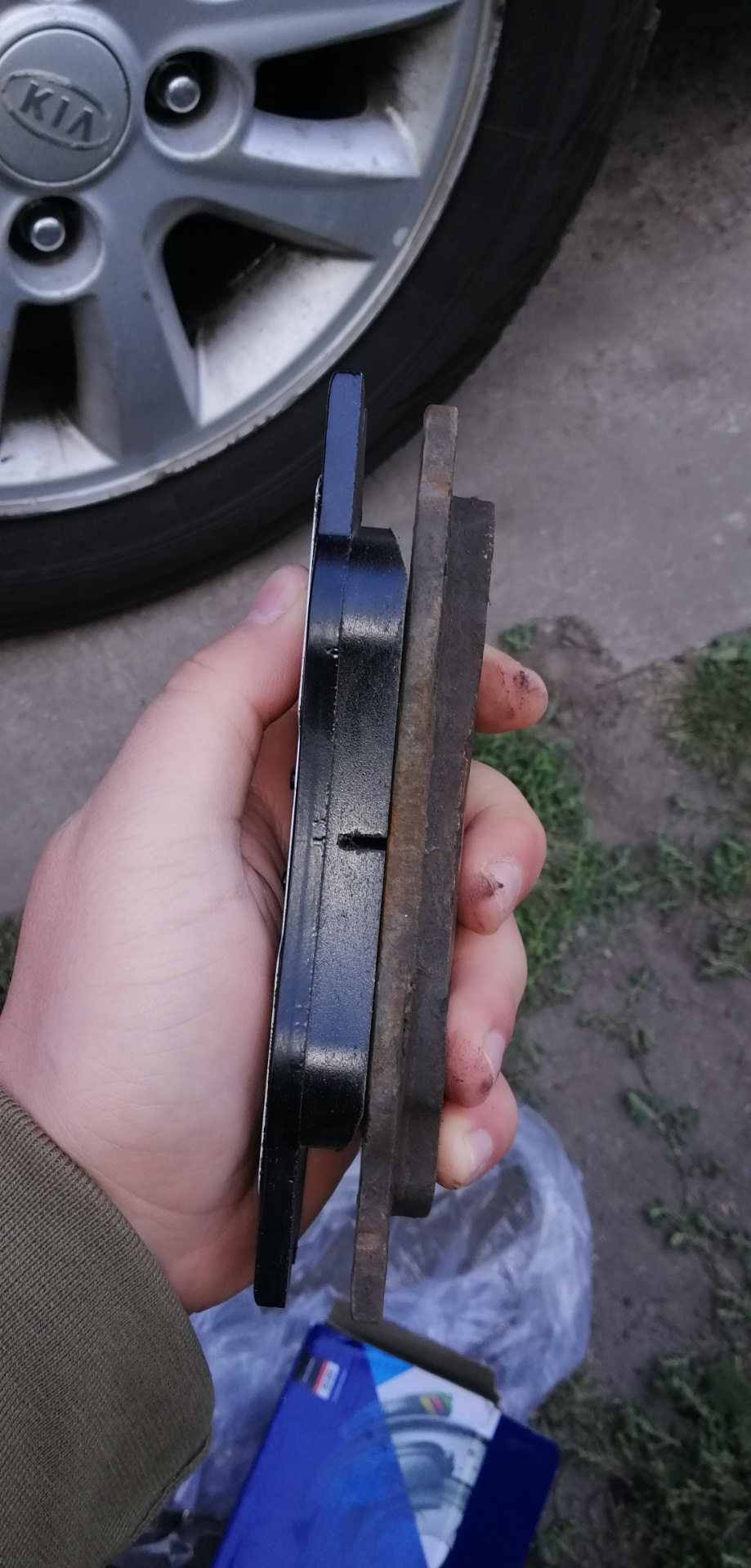 Слабонервним не дивитися) передні диски та колодки 1