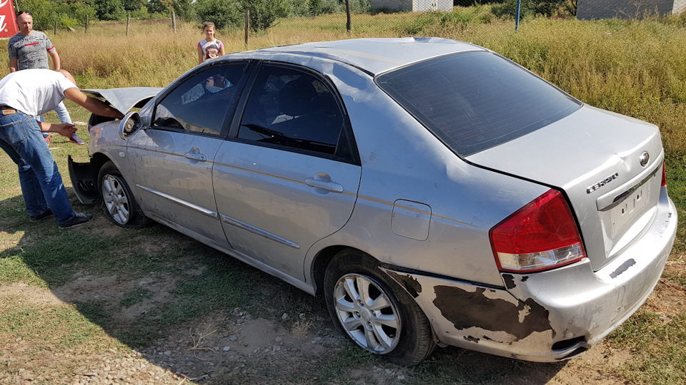 Підкажіть як краще і дешевше доставити авто 1