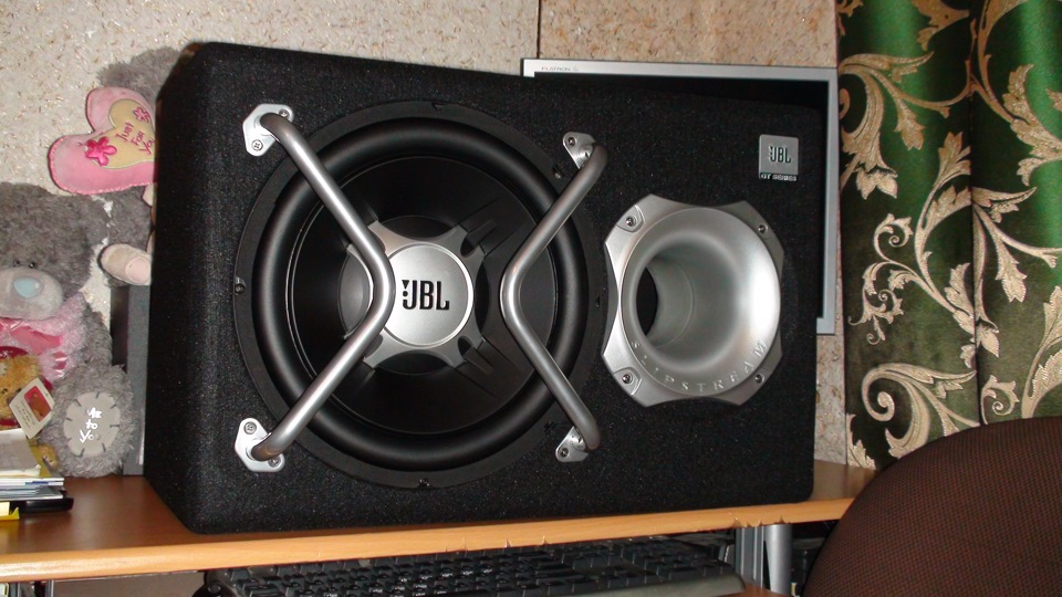 Запис № 55 … Сабчик JBL GT5-1204BR 4