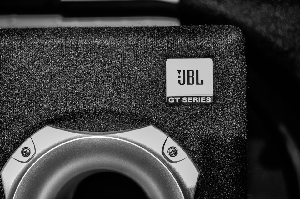ЗАПИС № 91 … Музика, сабчик JBL GT5-1204BR 2