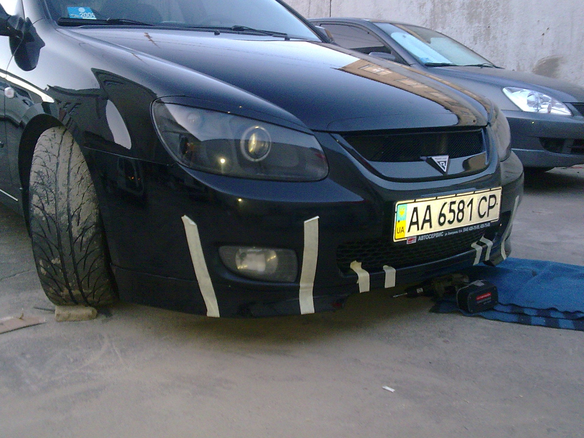 Прикладка накладок на бампера 1