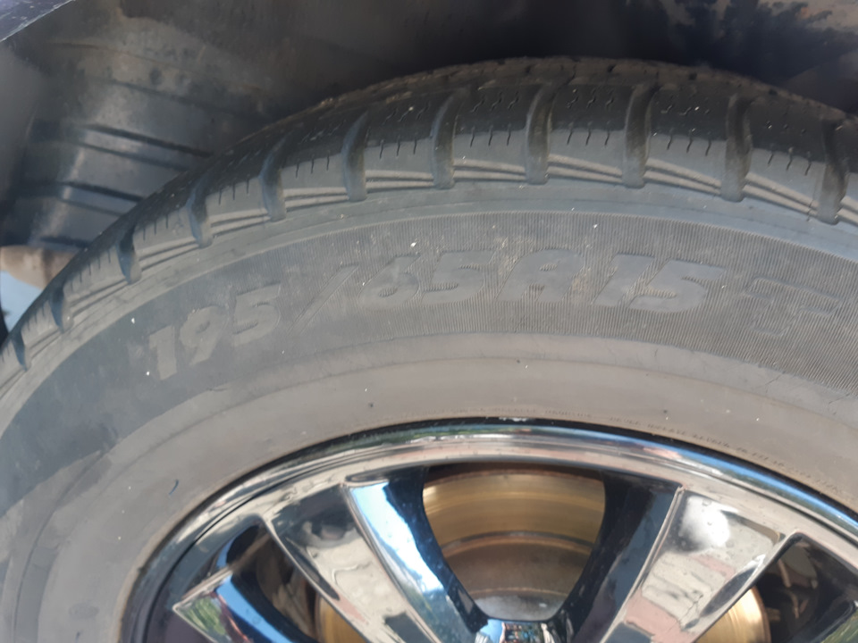 Перевзув і навів лад у багажнику 3