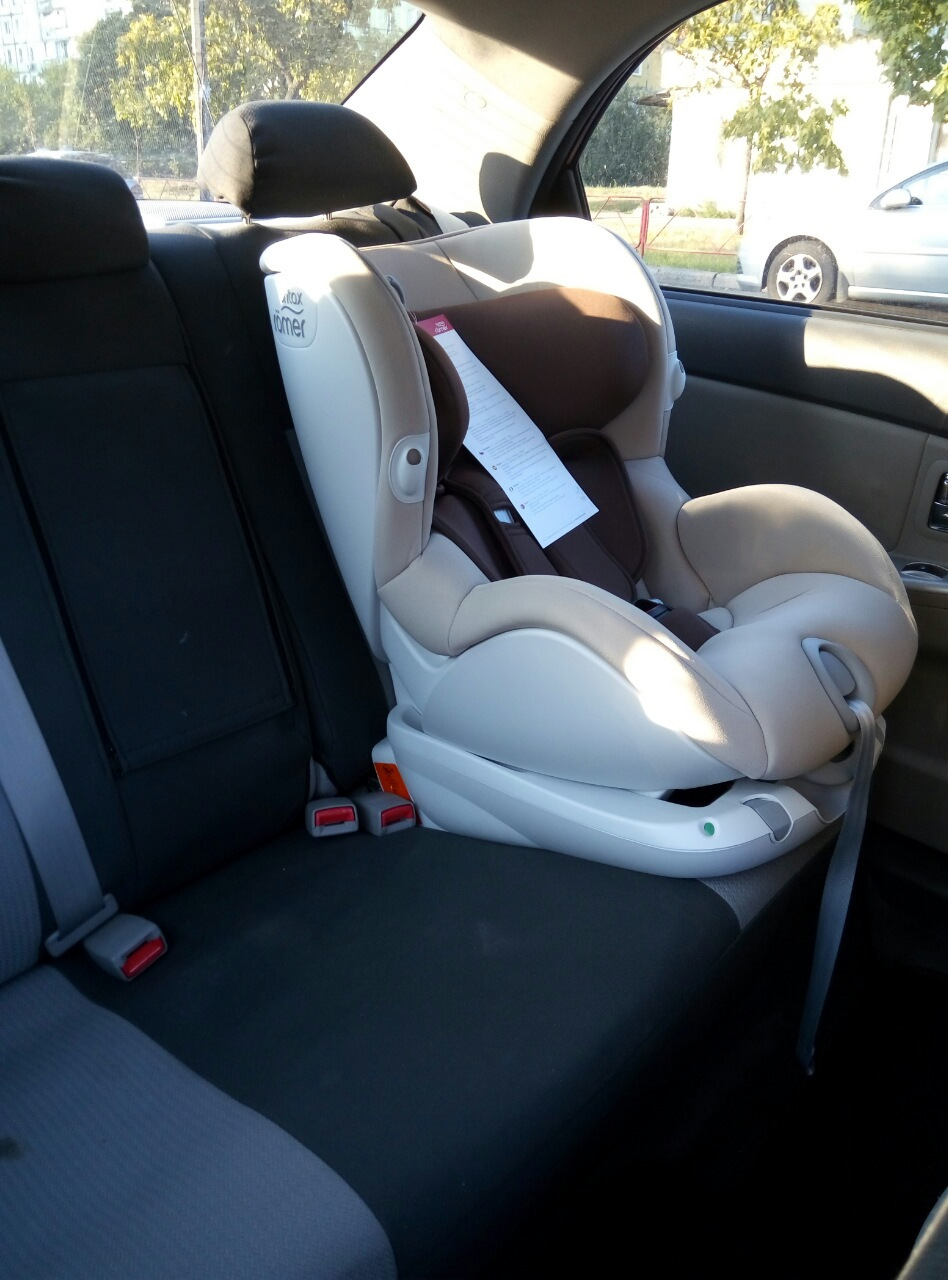 Вибір дитячого автокрісла (KIA Cerato) 2
