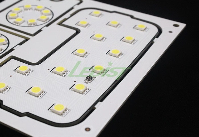 LEDIST LED (світло в салон) 4