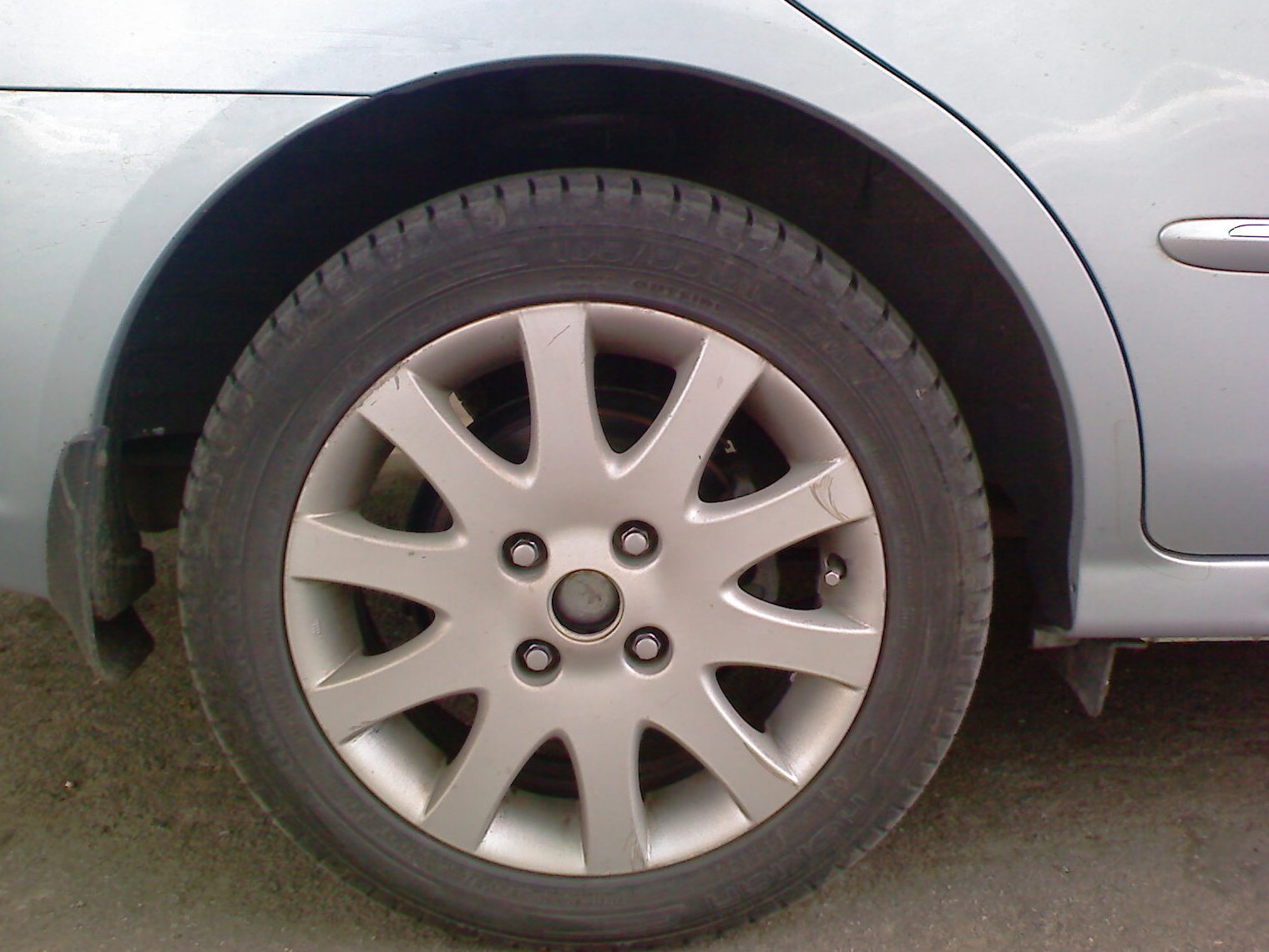 Almera wheels R16 3