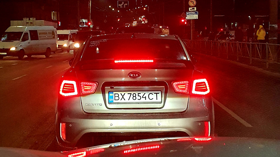 Поїхала в добрі руки 1