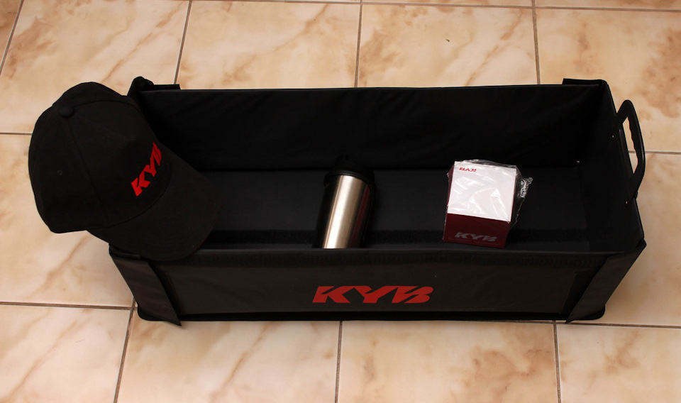 #24 Сувеніри від KYB 5