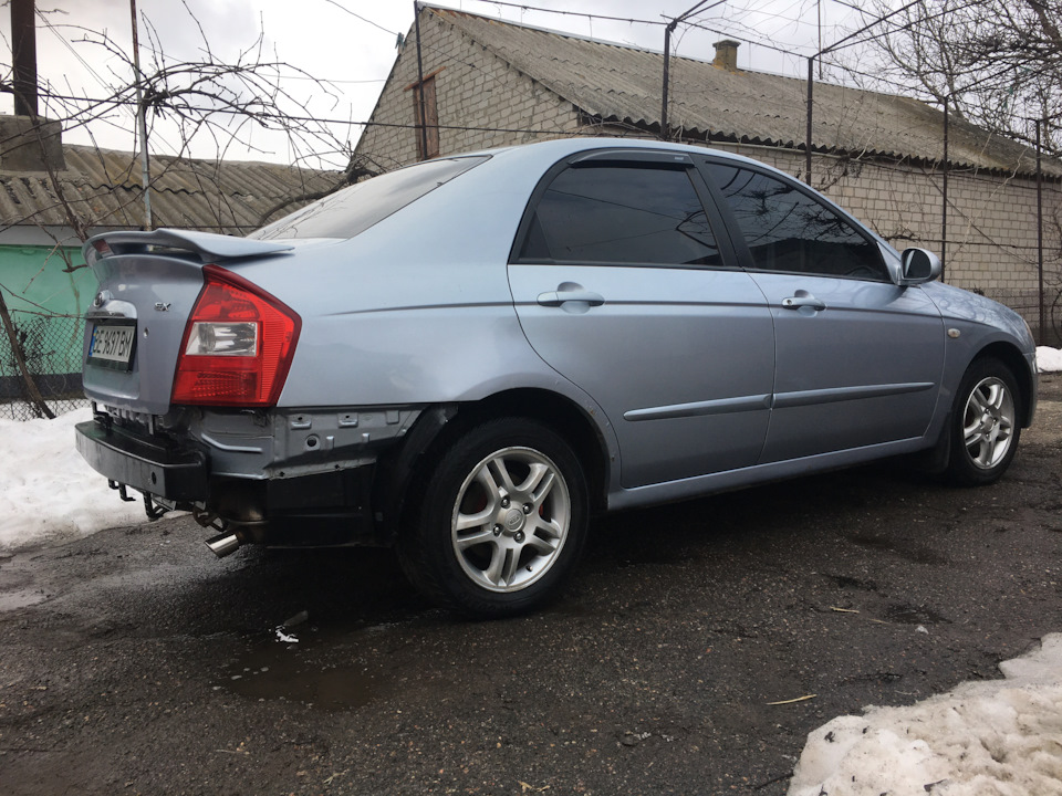 Бампер на ремонті 1