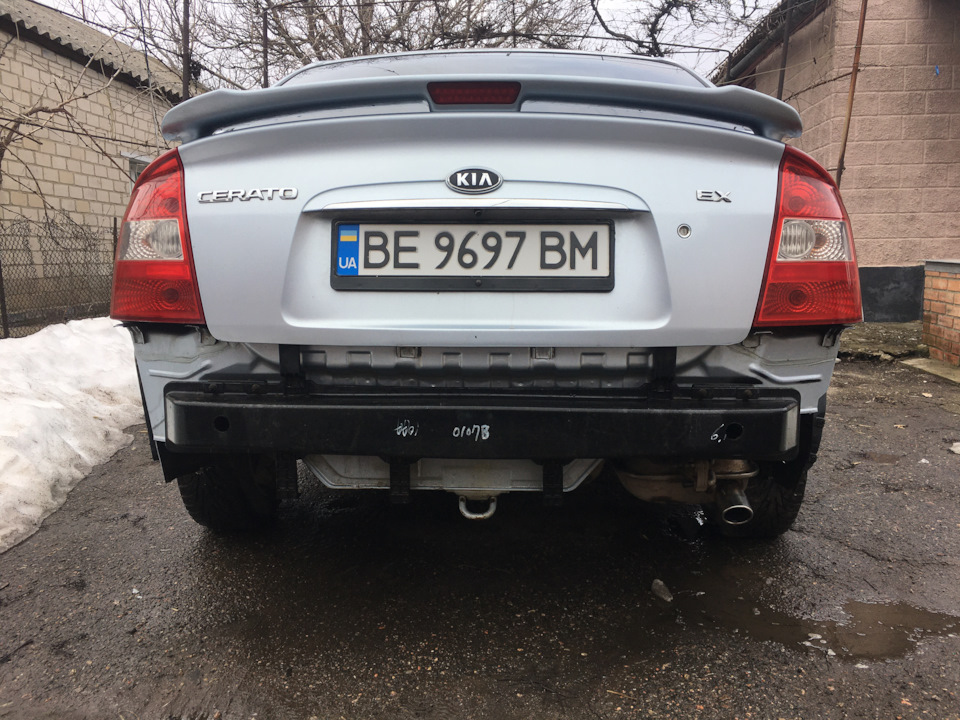 Бампер на ремонті 2