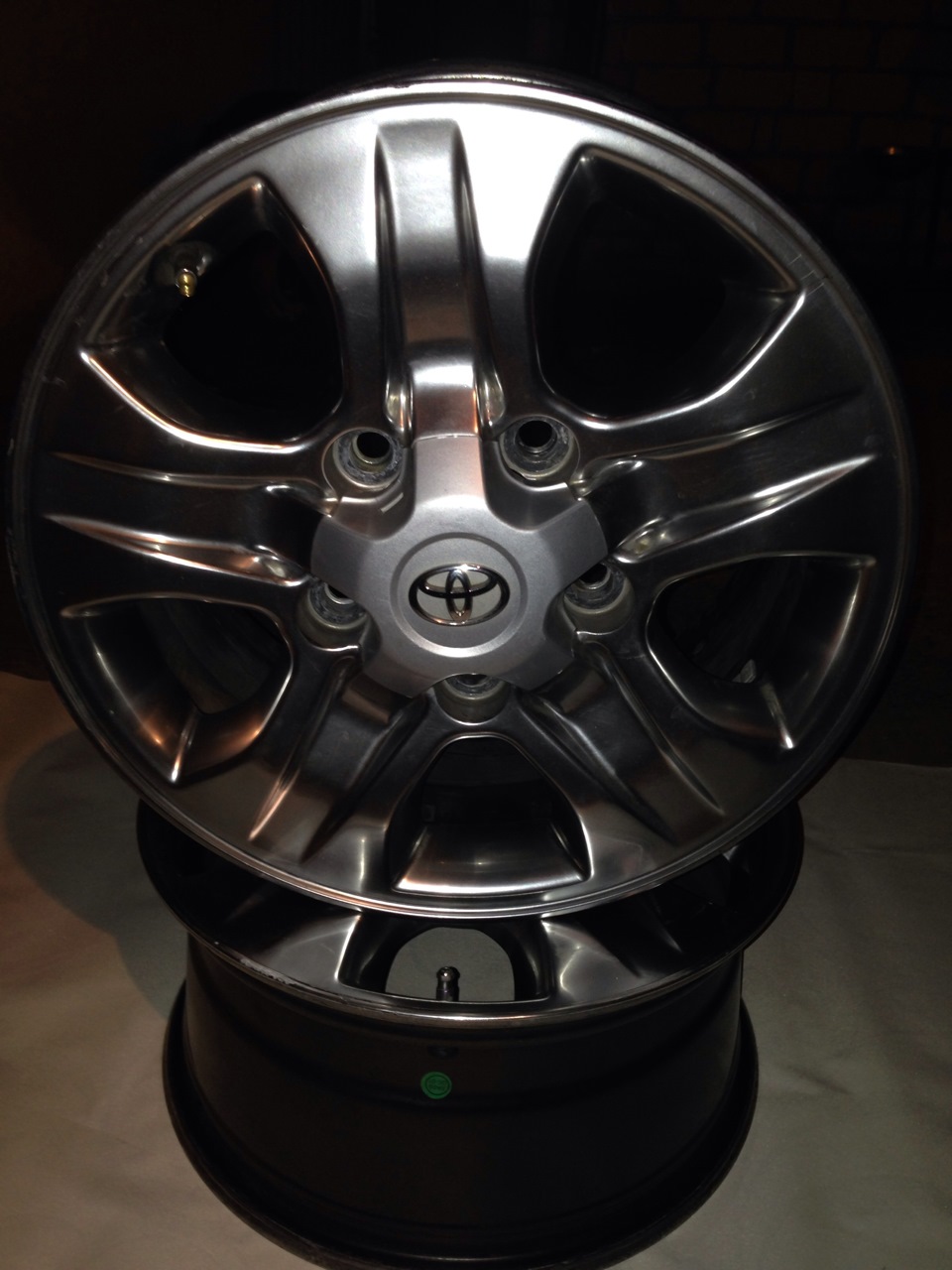 Продам диски TOYOTA LC100, LC200 R17 5
