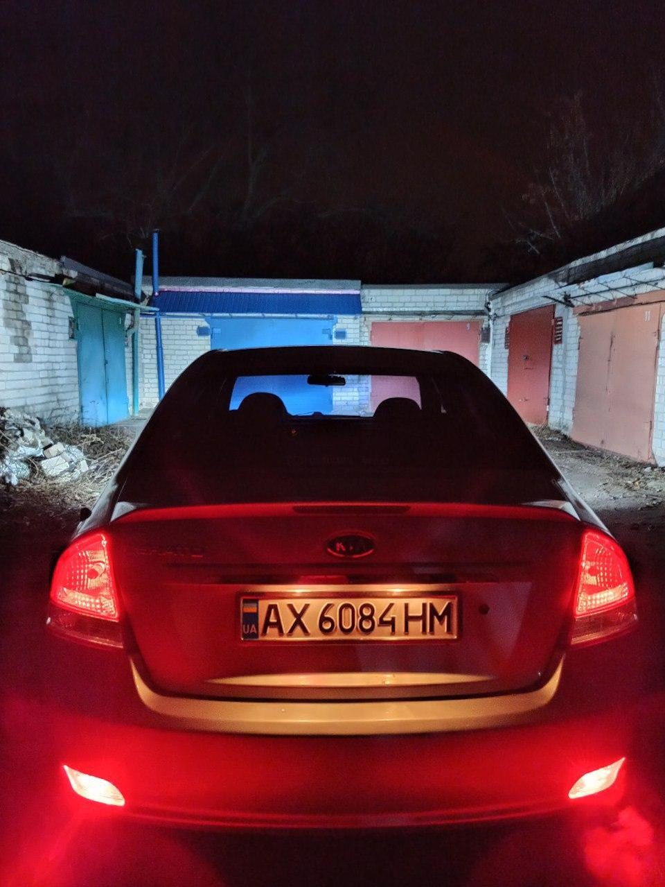 Заміна підсвічування номерів діоди та лампочок заднього ходу led 1