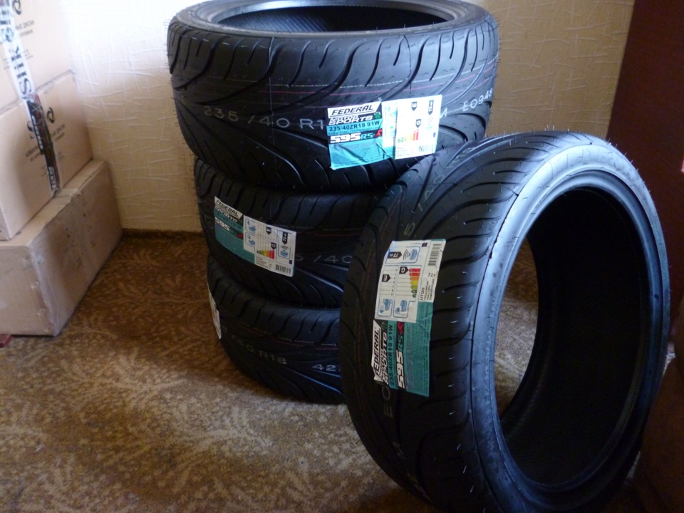 FEDERAL 595 RS-R 235/40/18 3