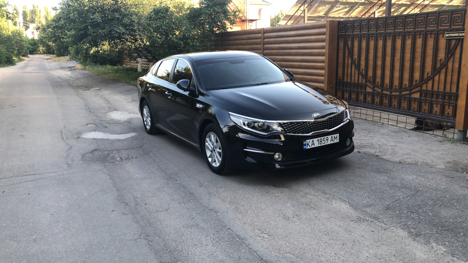 KIA K5 1