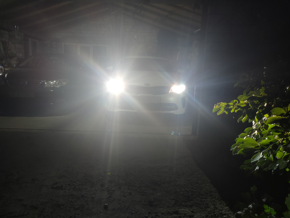 Встановлення ламп Osram Cool Blue в дальній 3