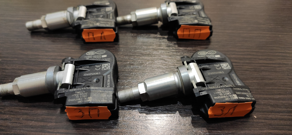 Заміна батарей у датчиках тиску шин TPMS 2