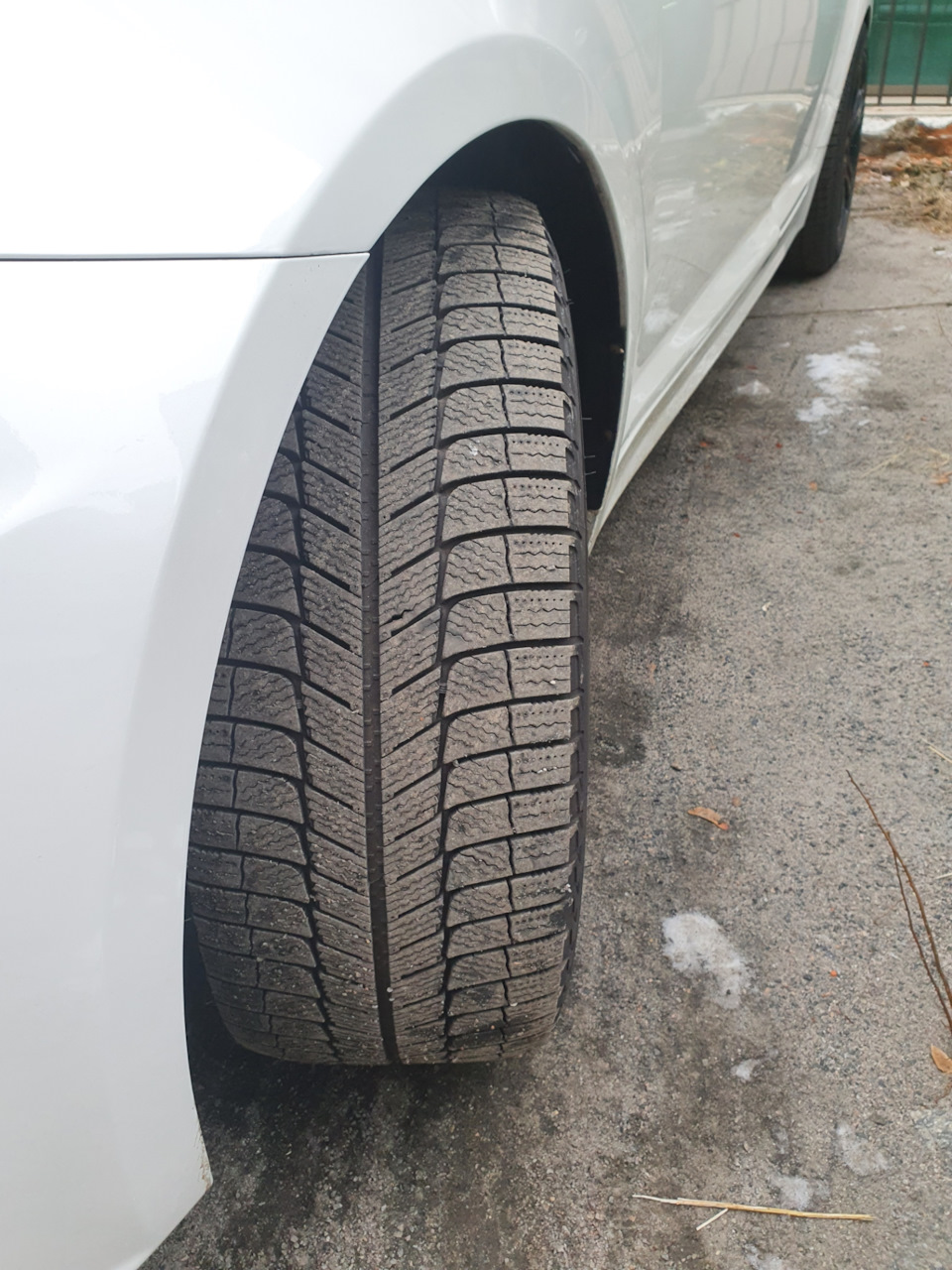 Зимова гума Michelin X-Ice 2