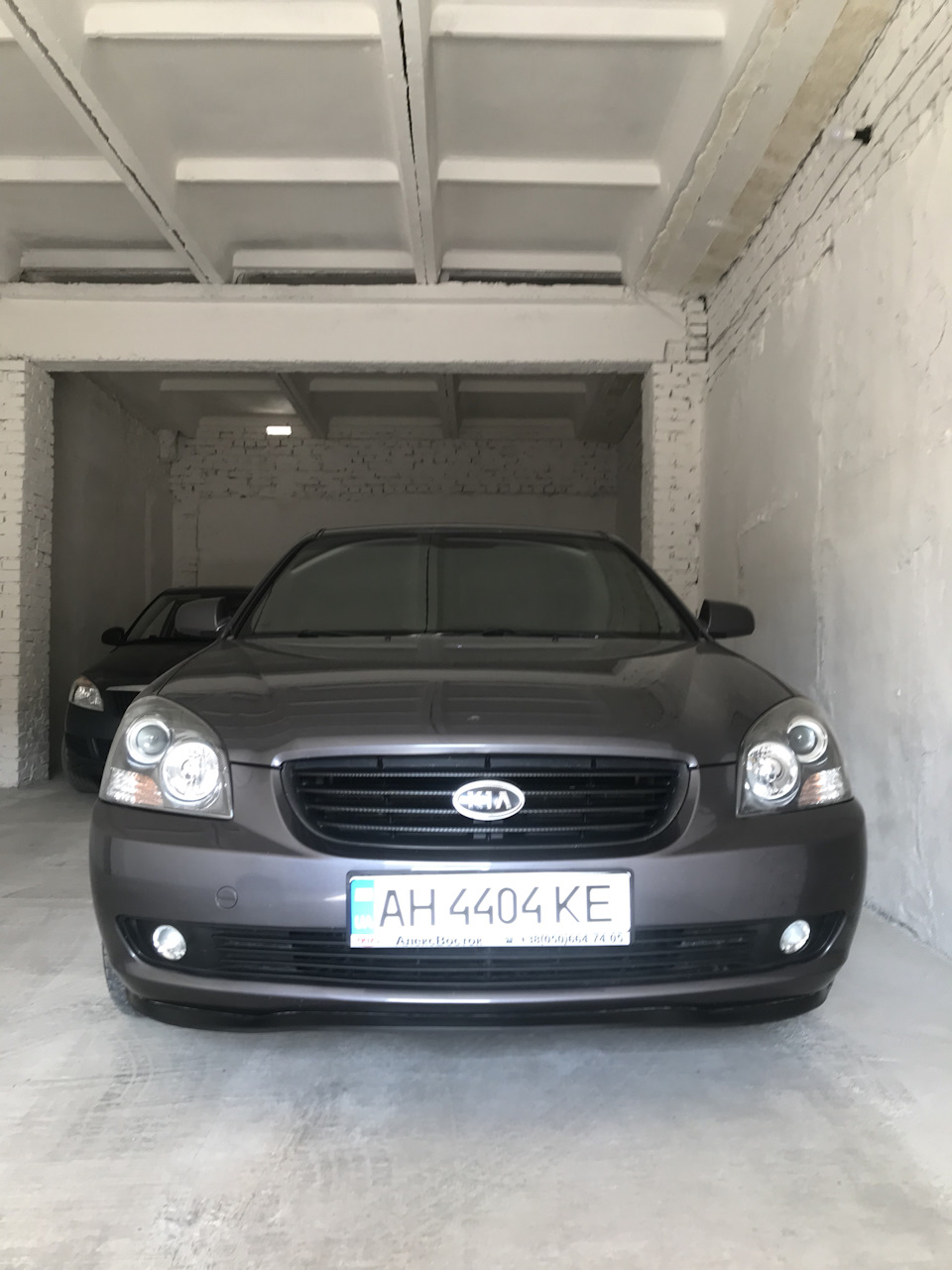 Губа на бампер, грати в чорний. 2