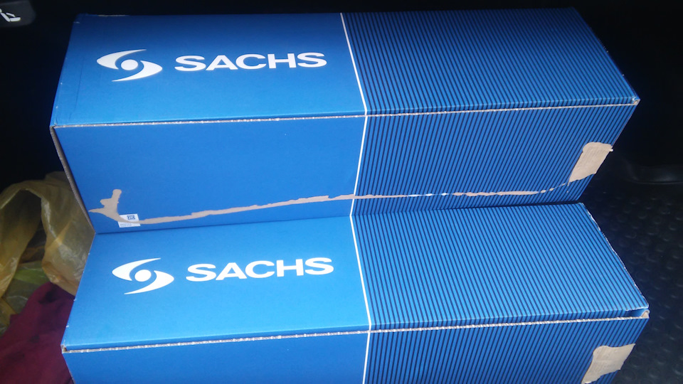 Прийшла перша частина замовлення - стійки SACHS 1