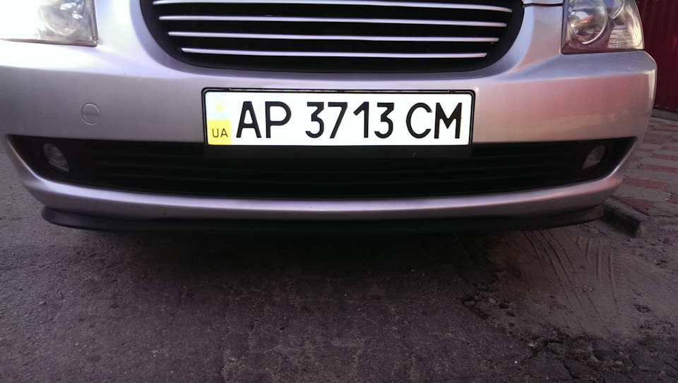 Splitter гумовий на бампер 4