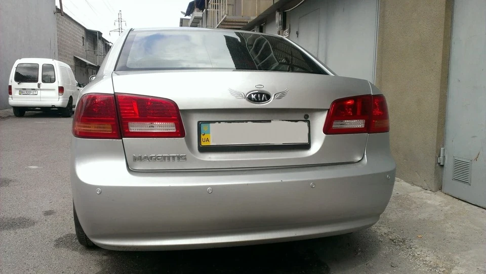 12.Тонування фар Plasti Dip'ом