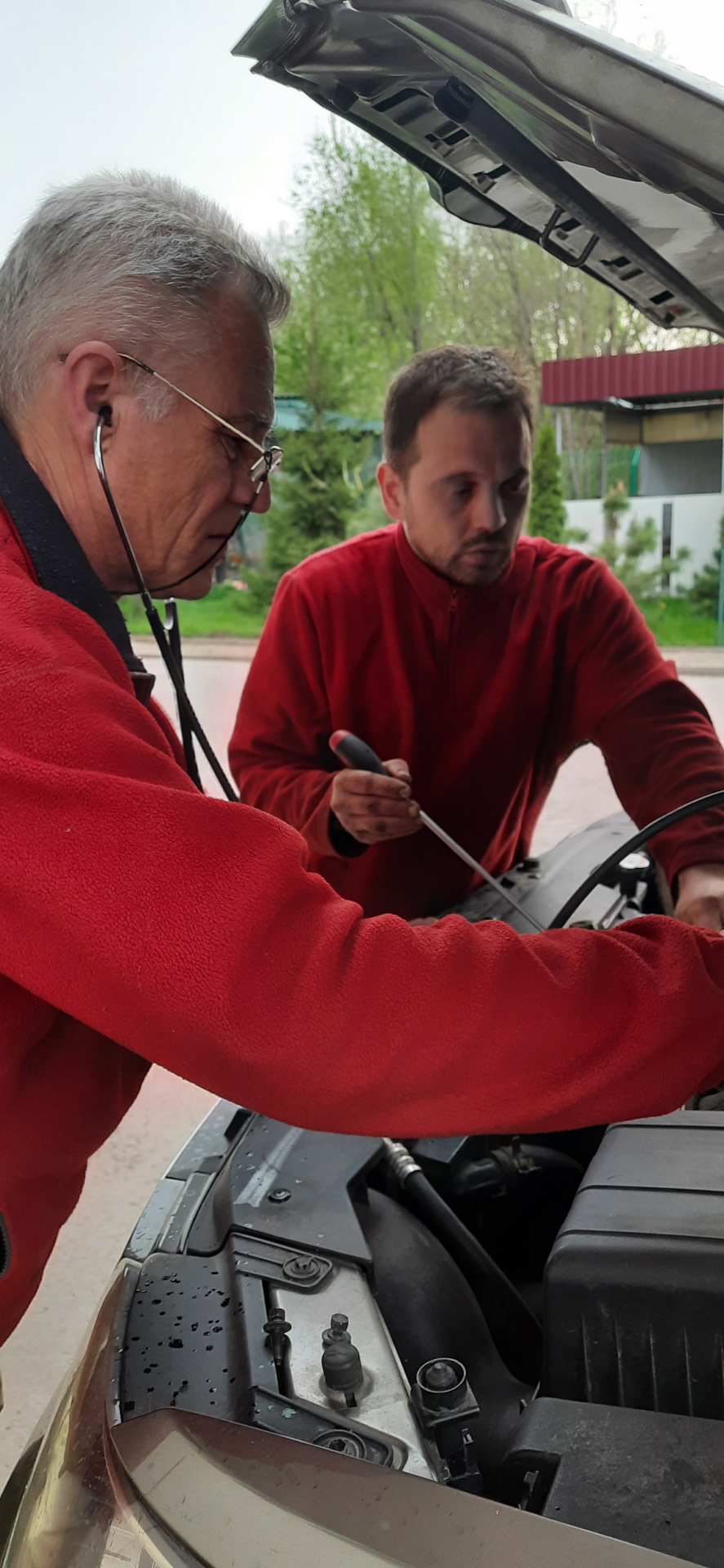 Kia Mohave 3.0 CRDi. Сторонній звук у роботі двигуна 1