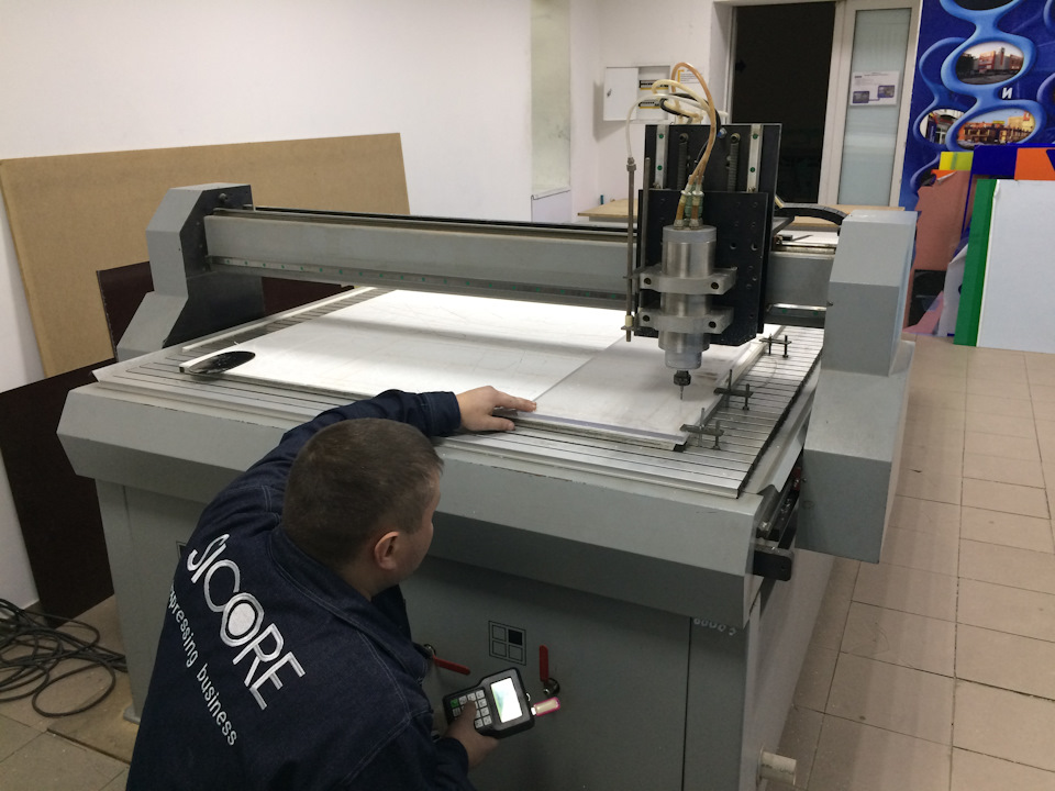 Опис процесу виготовлення підсвічування підсклянників. 1