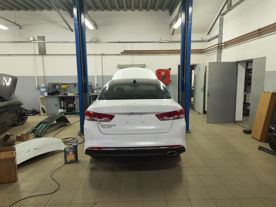 Задній бампер для Kia Optima USA. 5
